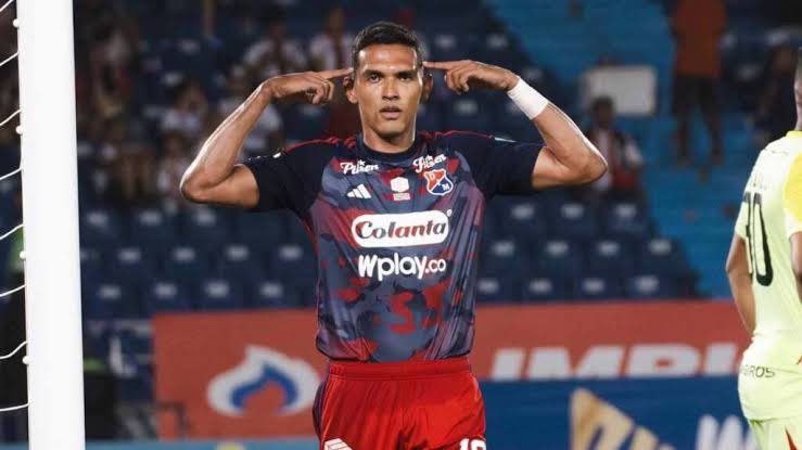 🚨De acuerdo con el periodista argentino Mariano Olsen, el futbolista Homer Martinez es opción para llegar al Atlético de San Luis.

El futbolista colombiano actualmente es jugador del  Deportivo Independiente de Medellín.

El centrocampista también interesa en Juárez.