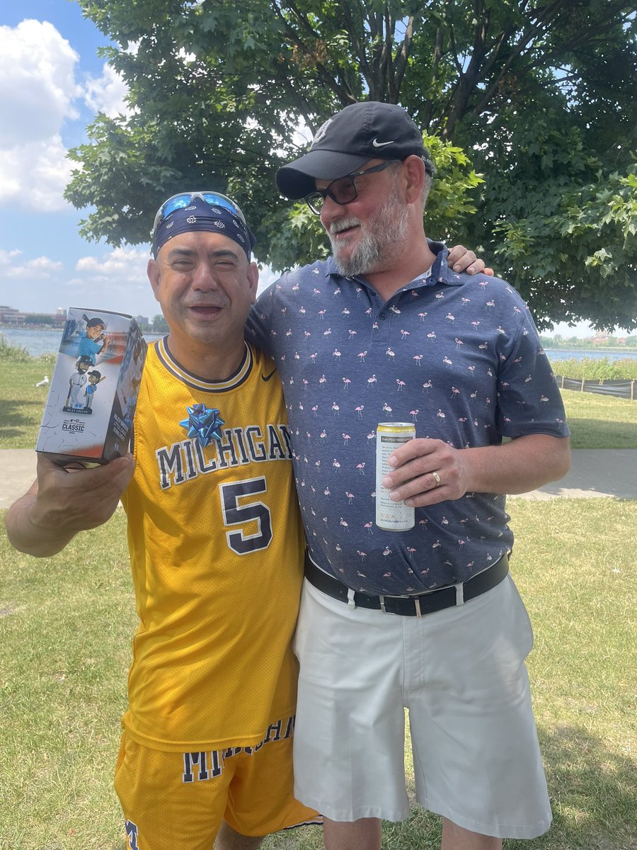 Bobblehead Gift of the Year goes to <a href="/Andysaidgoblue/">Andy Shippy</a>!!!