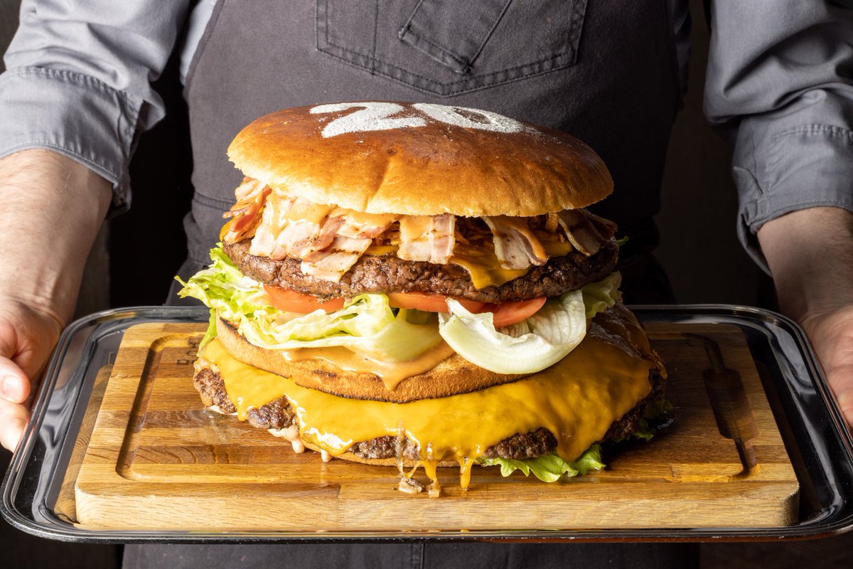 今日は朝からジャンクキメなさいよ。
ハンバーガー4kg食いなさいよ。