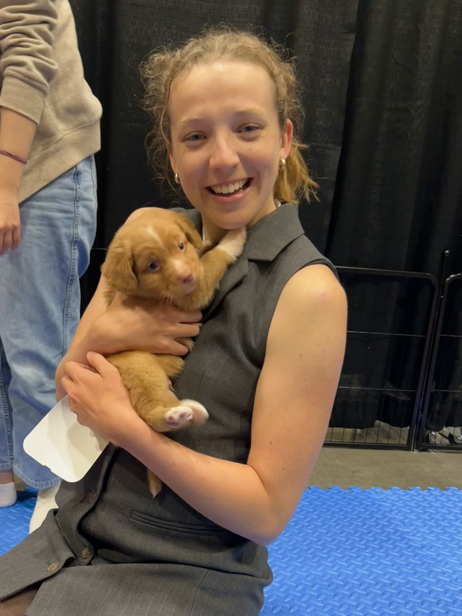mathildepapillo's tweet image. ICML poster session was great,
ICML puppy lounge was legendary