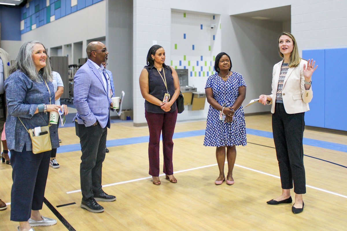FortBendISDSupt's tweet image. It was a privilege to step inside the new Mission Elementary alongside our Board of Trustees and executive team. The campus is stunning, and I am truly proud of what this means for the Mission community.
This campus represents far more than bricks and mortar. It is a launchpad…