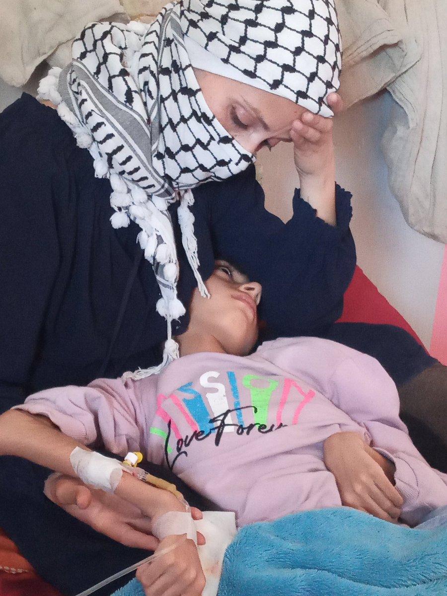 AbdulEllen37796's tweet image. SOS ✋🏽💔✋🏽
I don't know what to say, but the struggle to get food and water has become extremely exhausting. Support my children to keep them alive. Donate even a small amount to provide them with food and water.
chuffed.org/project/133046
‼️‼️‼️🇵🇸🚨💔