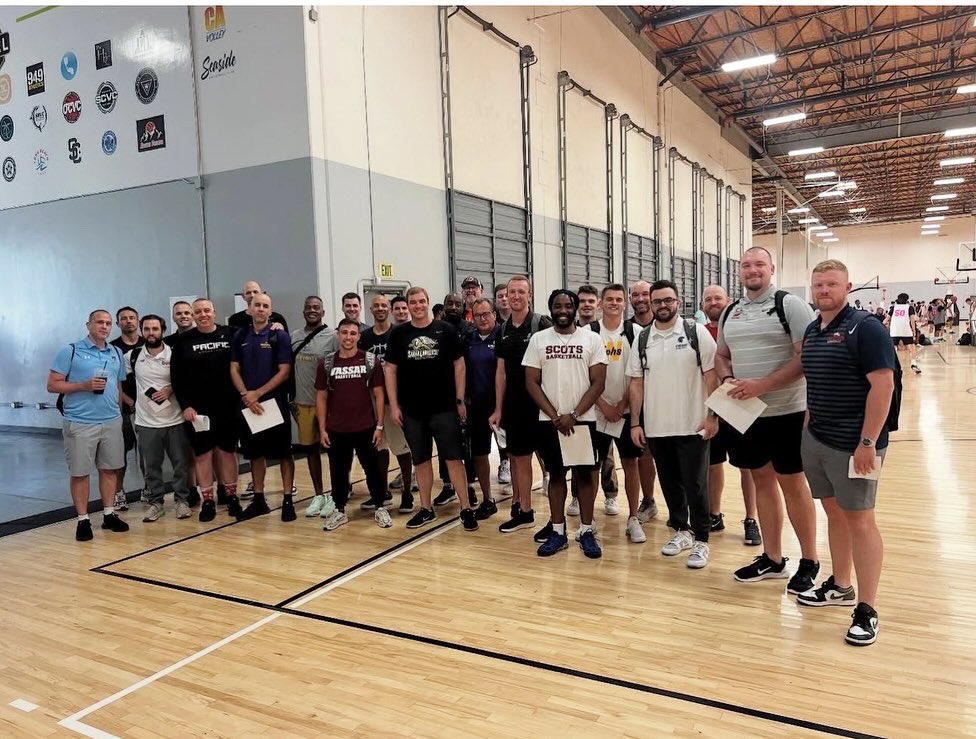 Coach Scott Martin tweet media