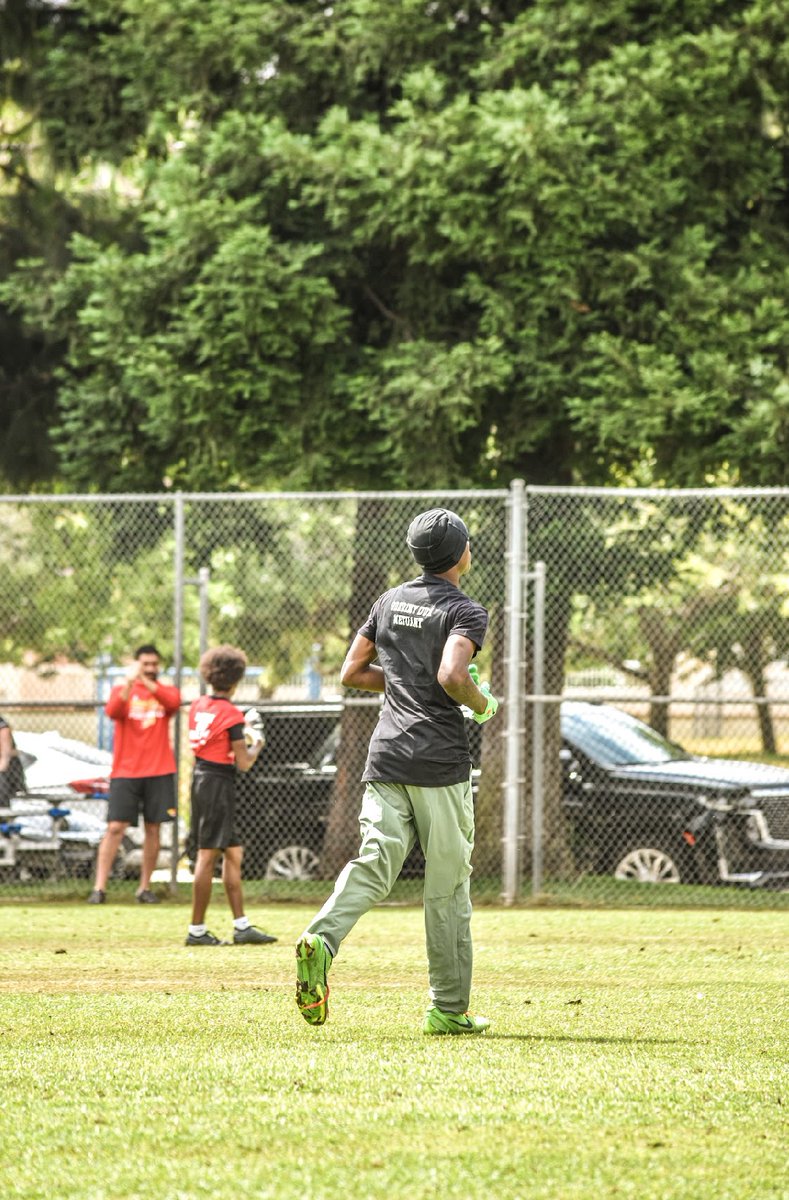 _TonyExoticcc's tweet image. Please support St. Bonaventure High School Football by giving to the Seraphs team fundraiser presented by @eTeamSponsor! 👉 ets.rocks/4eUbQqB