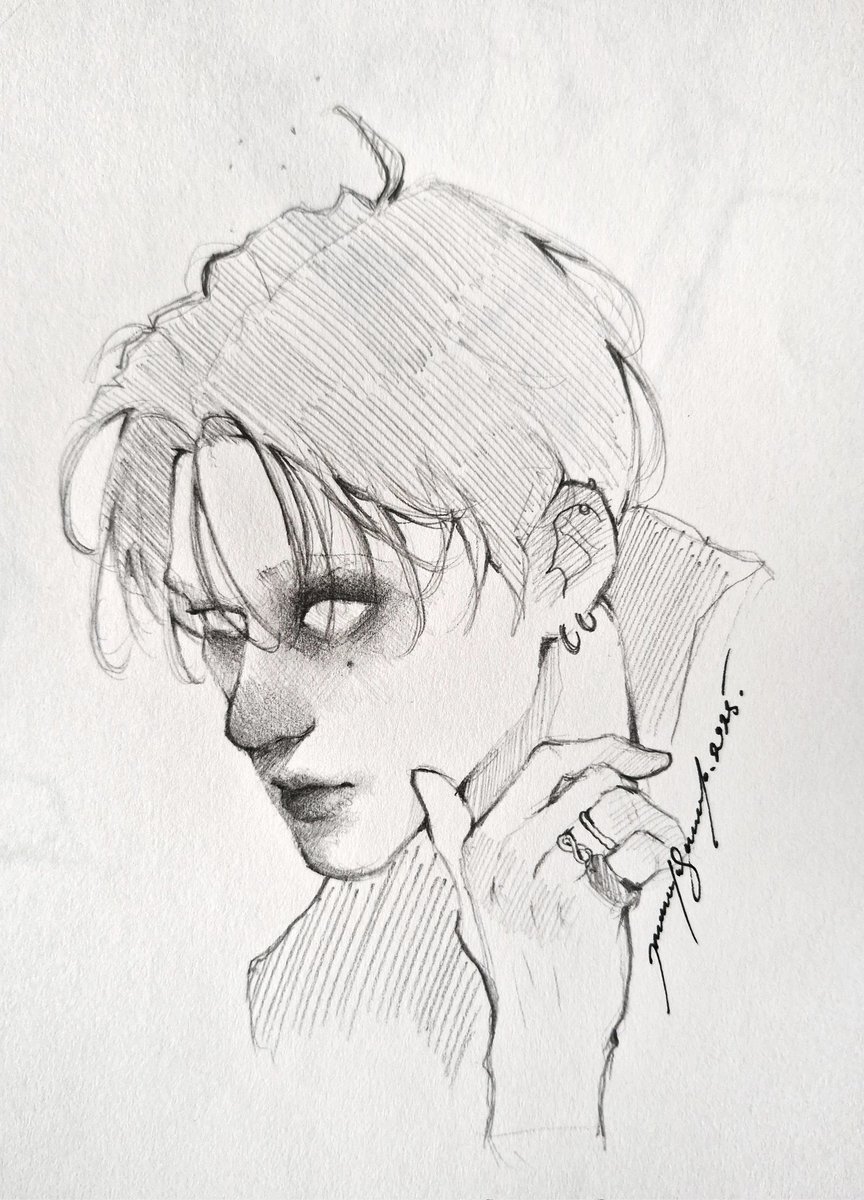 MarianaSmano's tweet image. Woo In your Fantasy sketch โจ๏ธ
#wooyoung #ATEEZfanart #ATEEZInYourFantasy #ATEEZWorldTour2025