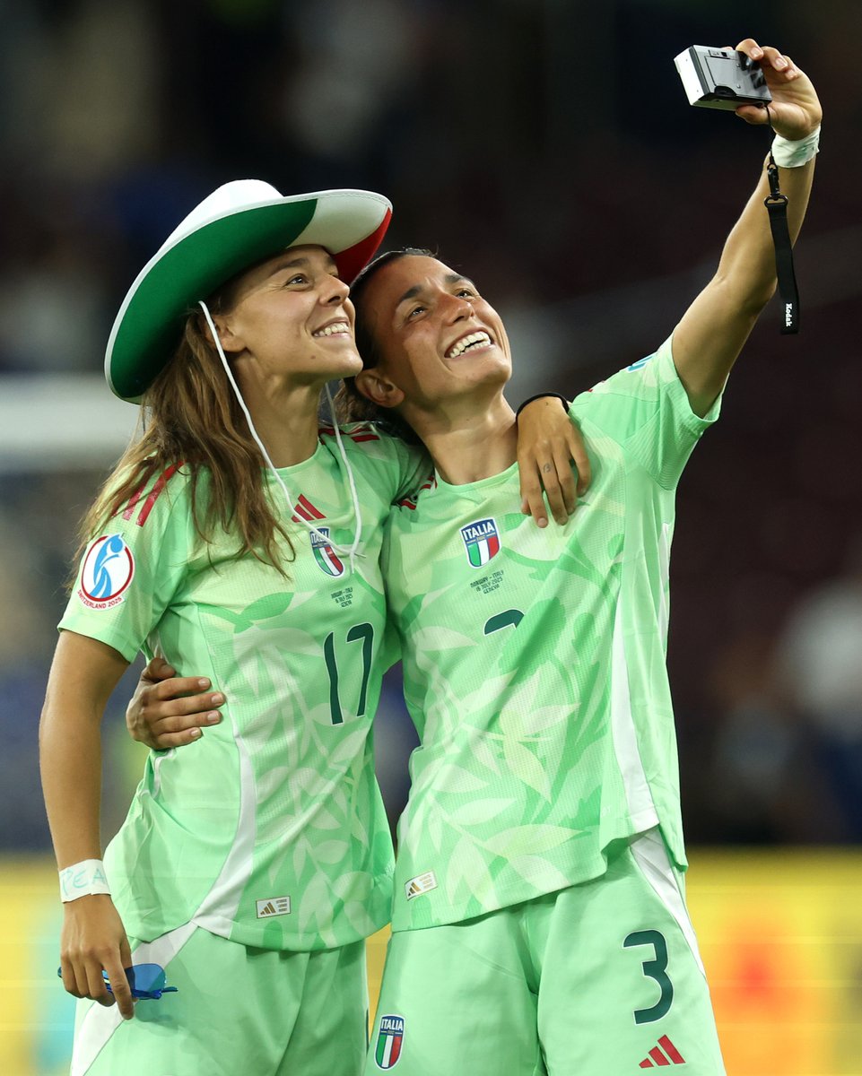 Remember the moment 🤳

#WEURO2025