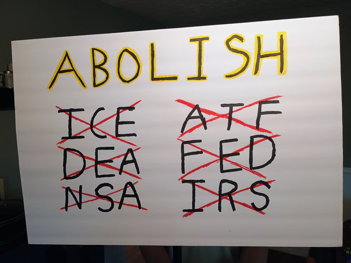 LibertariansAct's tweet image. Just finished my sign for the protests tomorrow. This is a great time to spread Libertarian ideas and gain more members.