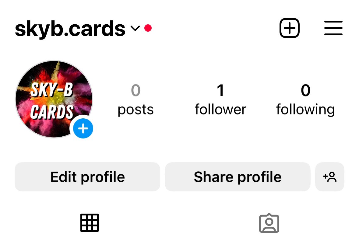 Just made a new instagram since my old one got deleted for absolutely no reason..😐😐😐

Please go follow 🙏🙏🙏