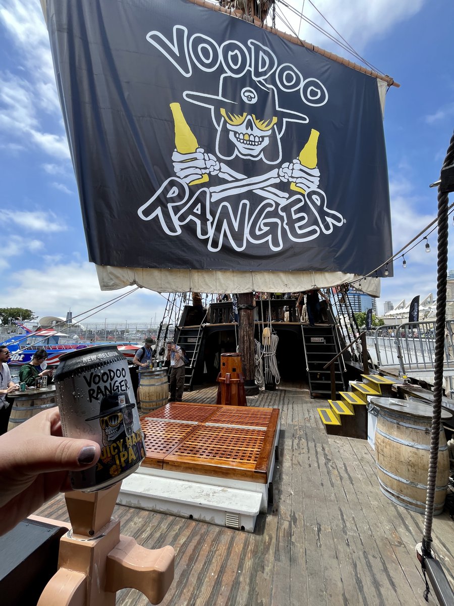 OutsideComicCon's tweet photo. Ahoy! The @voodooranger pirate ship is back for it's 4th year at #SDCC! Docking behind the convention center from the 24th-27th, with 100% of proceeds from beer sales going to @AbleGamers .
 
Voodoo also has a contest running for  VIP entry & swag! Enter now as it ends tomorrow 7/17 at midnight PT: 
https://t.co/dgfw0tQURA