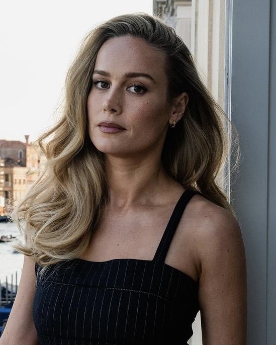 brielarsonbr's tweet image. ✨Brie Larson’s upcoming projects✨
- ‘FAIL-SAFE’ - creature horror film directed by J.T. Mollner;
- ‘CRY WOLF’ - psychological family thriller (limited series) created, executive produced and showrun by Sarah Treem.