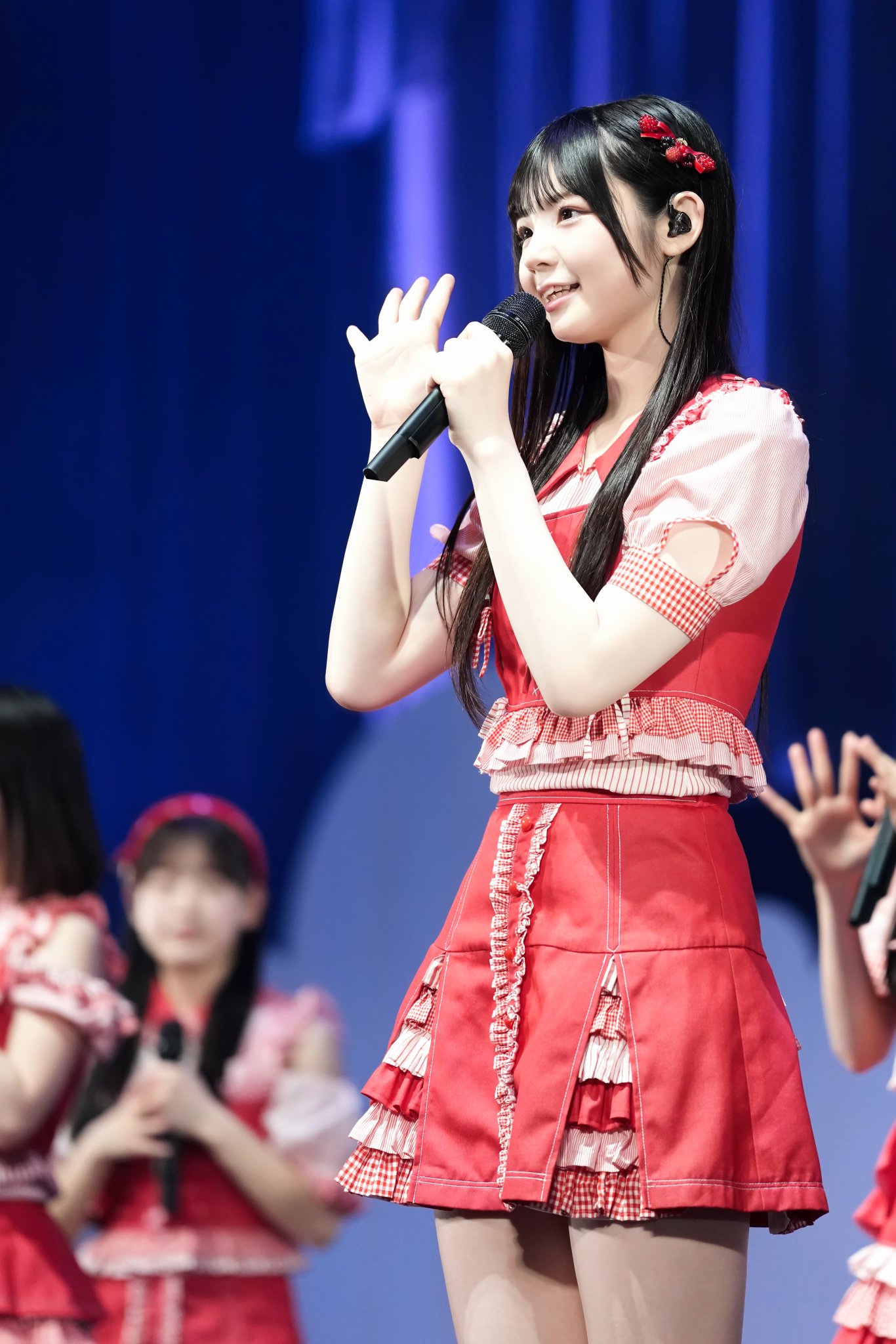 大賀彩姫 AKB48 18期生 昇格記念 LIVE 生写真 直筆 サイン 大賀彩姫 AKB48 18期生 昇格記念 LIVE 生写真 直筆 サイン