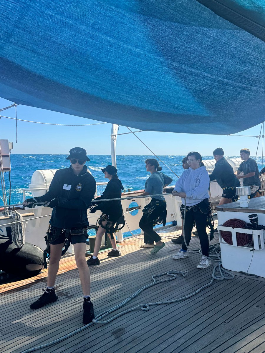 YoungEndeavour1's tweet image. ⚓ Captain's Log V12/25 - Day 03
The first true day at sea saw many of us purging the land demons during the morning. We started the day by setting and furling the forestaysail and the main staysail....
Read more from the Captain's Log: youngendeavour.gov.au/the-voyage/cap…