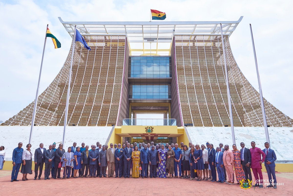 JDebrahofficial's tweet image. “From time to time, we must pause & reflect: what are we doing right, & what are we doing wrong? President Mahama intends to reinvigorate our systems of governance in areas where we have become lax” -JD
_As Boardroom Governance Summit partners pay courtesy call_
#ResetGhana