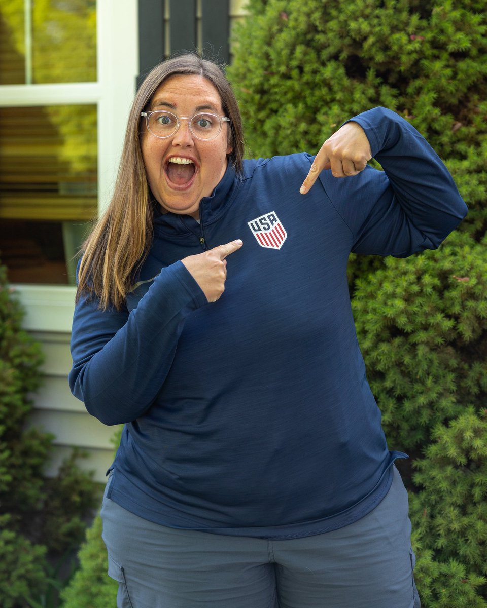 nellieschafer's tweet photo. Thrilled to be joining @ussoccer and the @USYNT department as a Youth National Teams Administrator. Grateful for every step that led me here and for little 8-year-old Nellie who dared to dream big and not stop chasing it. Oosa-Oosa-Oosa-Ah ❤️🤍💙 https://t.co/FYtyvgmZHJ