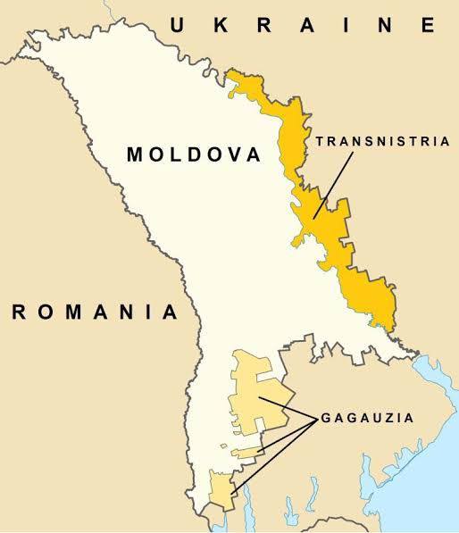 TheGlobal_in's tweet image. Moldova's Bar Union strike isn't just about lawyers—it's about the last independent checks on government power being systematically dismantled. Today the bar, tomorrow the media, next week civil society. Wake up, Europe.