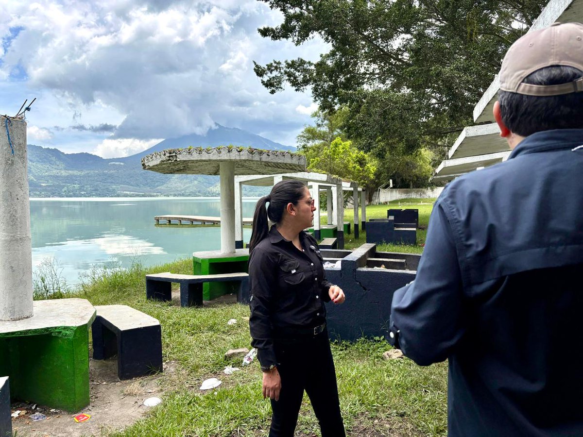 Playa Orantes es la única playa pública del Lago de Amatitlán en Villa Canales. Junto a Elías Jiménez, Concejal semilla, queremos que sea un espacio digno para que los vecinos puedan recrearse.

✅ Hemos evaluado sus condiciones actuales.
✅ Identificamos oportunidades de mejor.