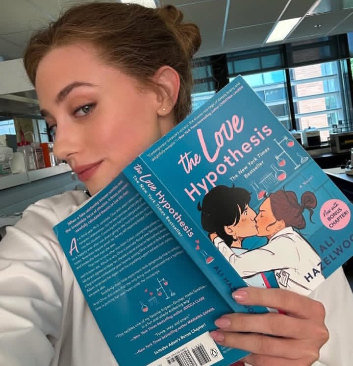 Vale lvs Percy Jackson📚🌙💐 tweet media