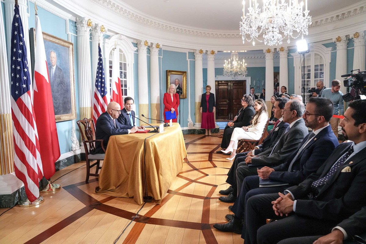 SecRubio's tweet image. Signed a Memorandum of Understanding on Civil Nuclear Cooperation (NCMOU) with Bahrain's Minister of Foreign Affairs Dr. Abdullatif bin Rashid Al Zayani today. This milestone strengthens U.S.-Bahrain ties, advancing energy security, economic growth, and nuclear safety.