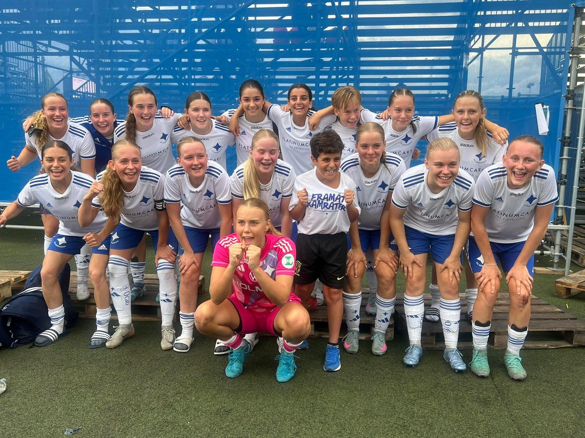_PowerBreak's tweet image. Vinst 2-0 mot Carl Zeiss Jena från Tyskland, och imorgon väntar NorCal från USA i kvartsfinal💪🤍💙
#ifknorrköping #GothiaCup2025 #pumatrophy