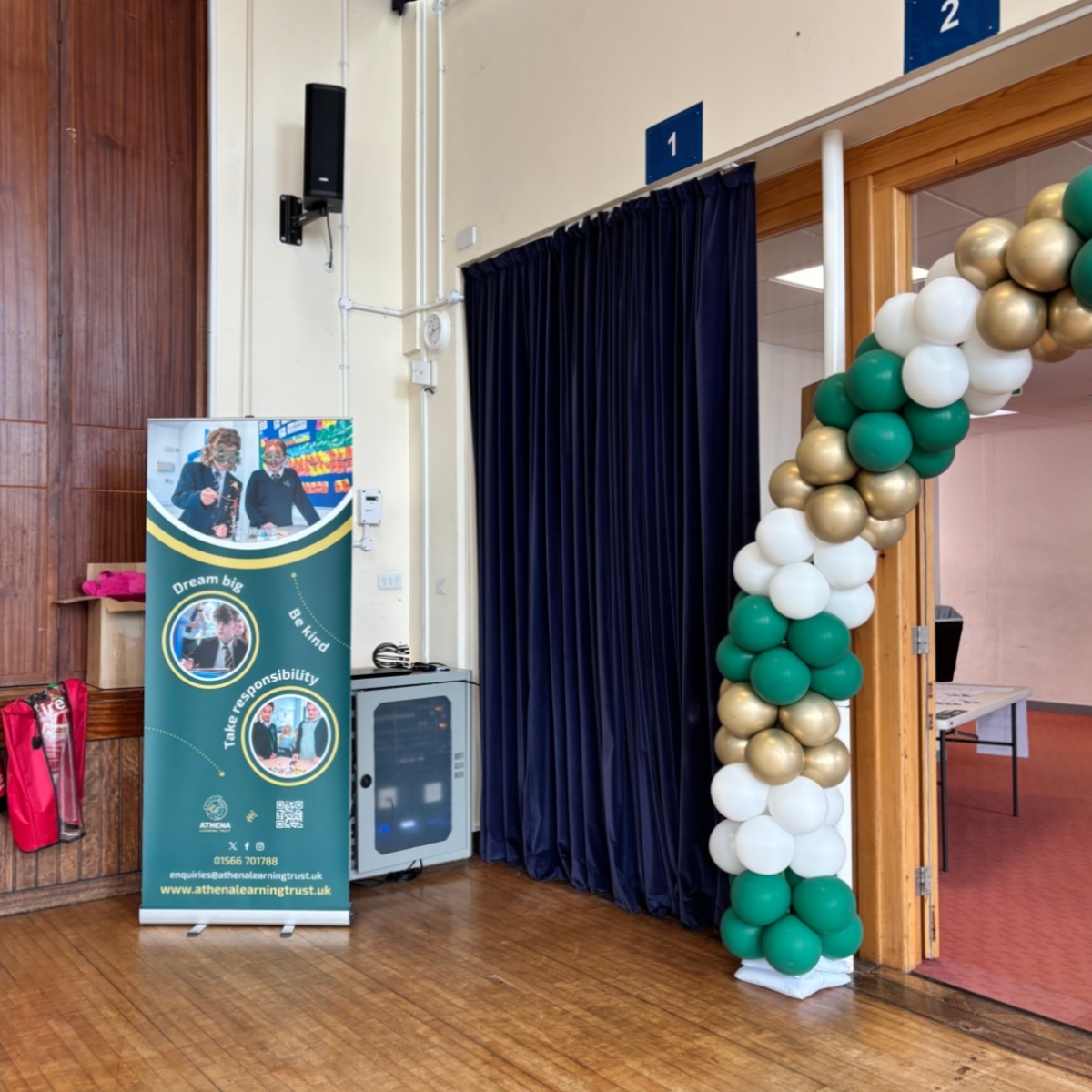 athenalearning_'s tweet image. Yesterday marked our first Athena English Teacher Conference!
English teachers from across our Trust came together to: Watch great lessons, practise teaching &amp;amp; share ideas. We left inspired, energised &amp;amp; united in our mission to help every student succeed. #AlwaysLearningTogether