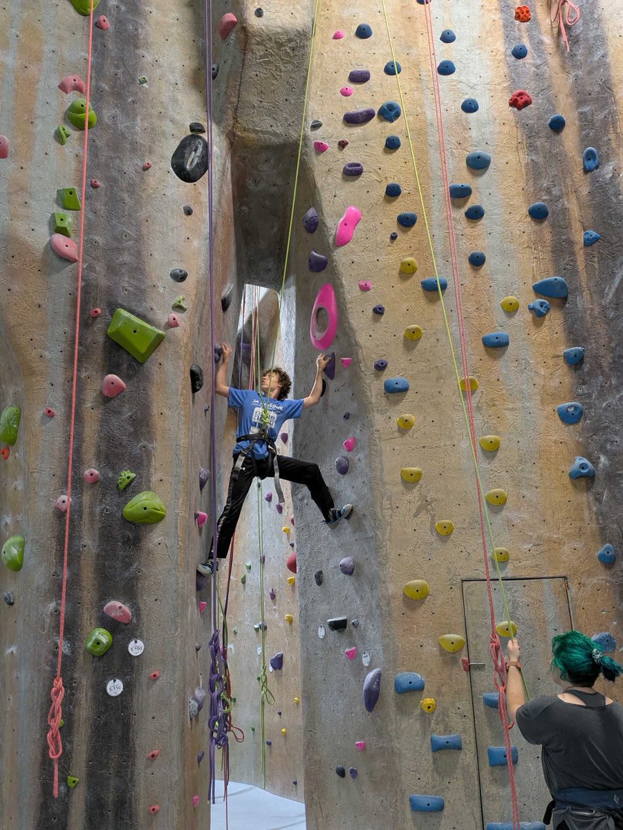 New Circle Church tweet media