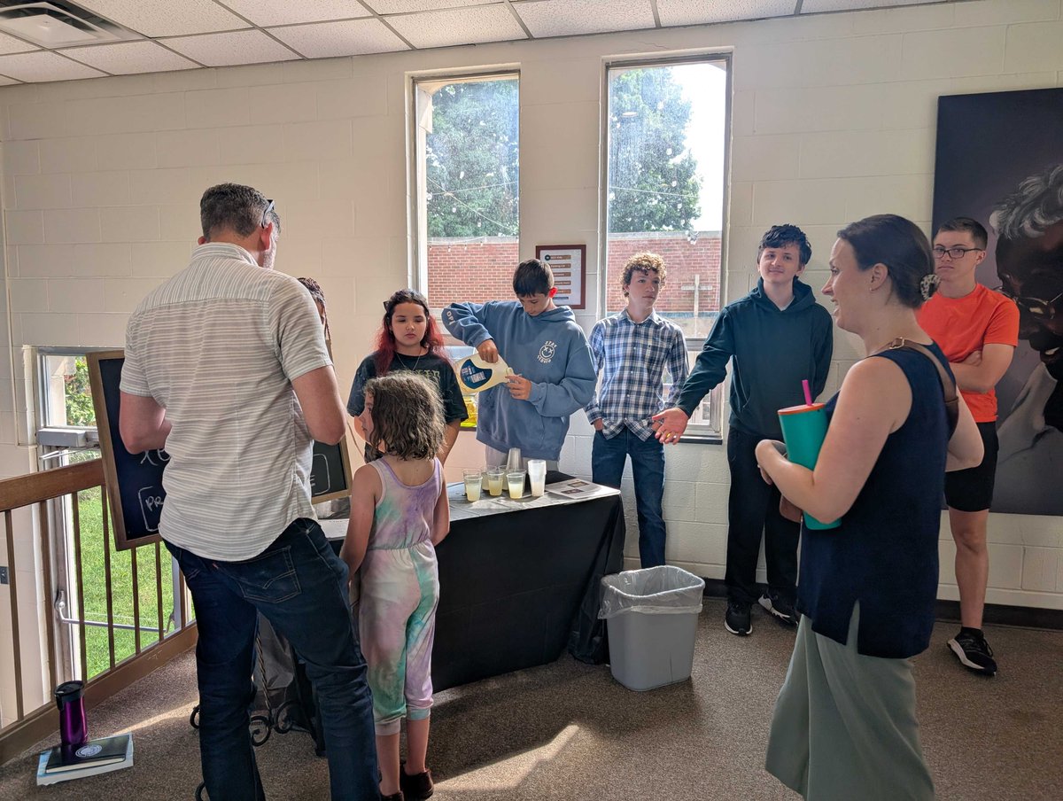 New Circle Church tweet media