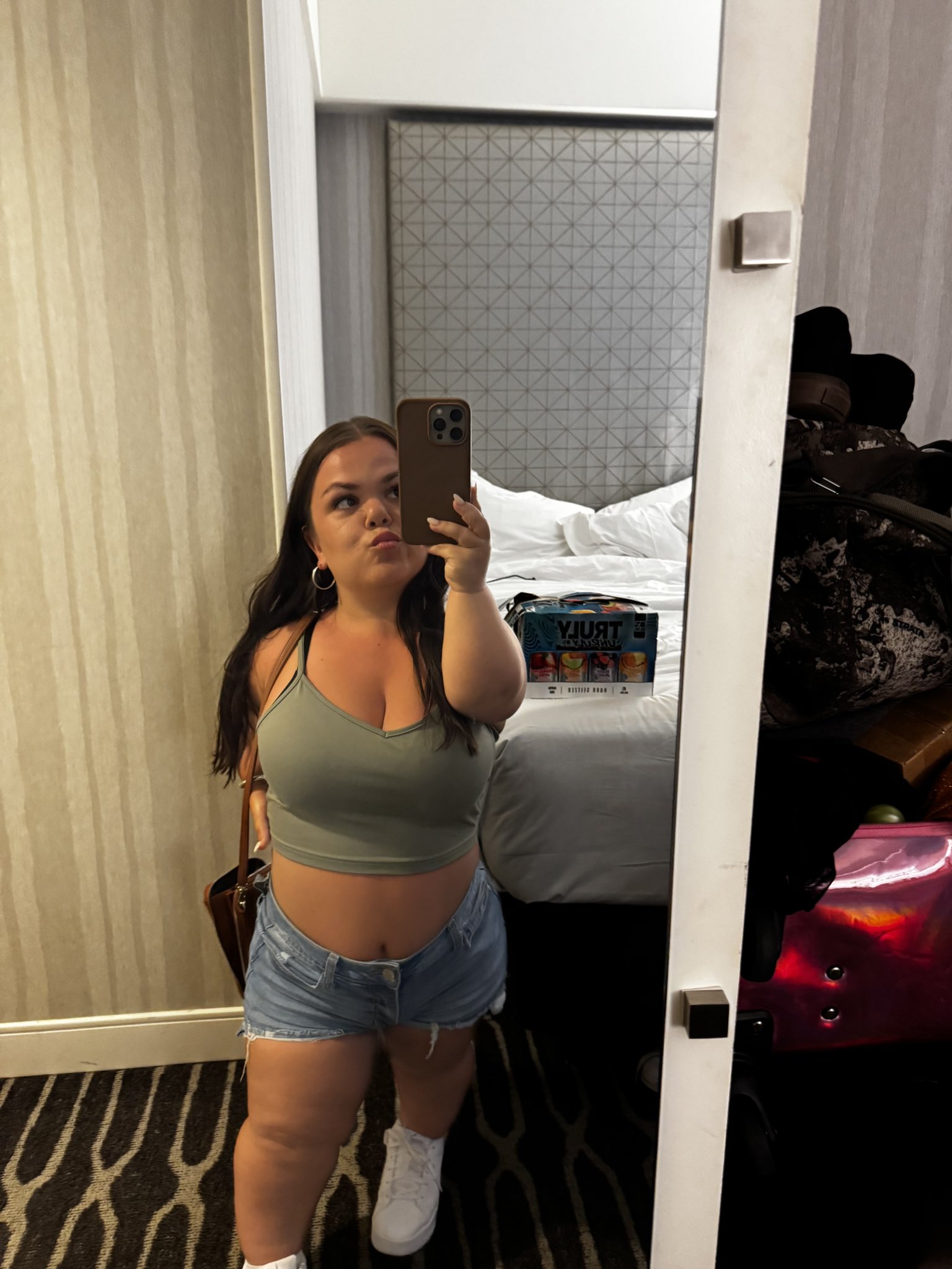 Nenee (@neneesecret) / X