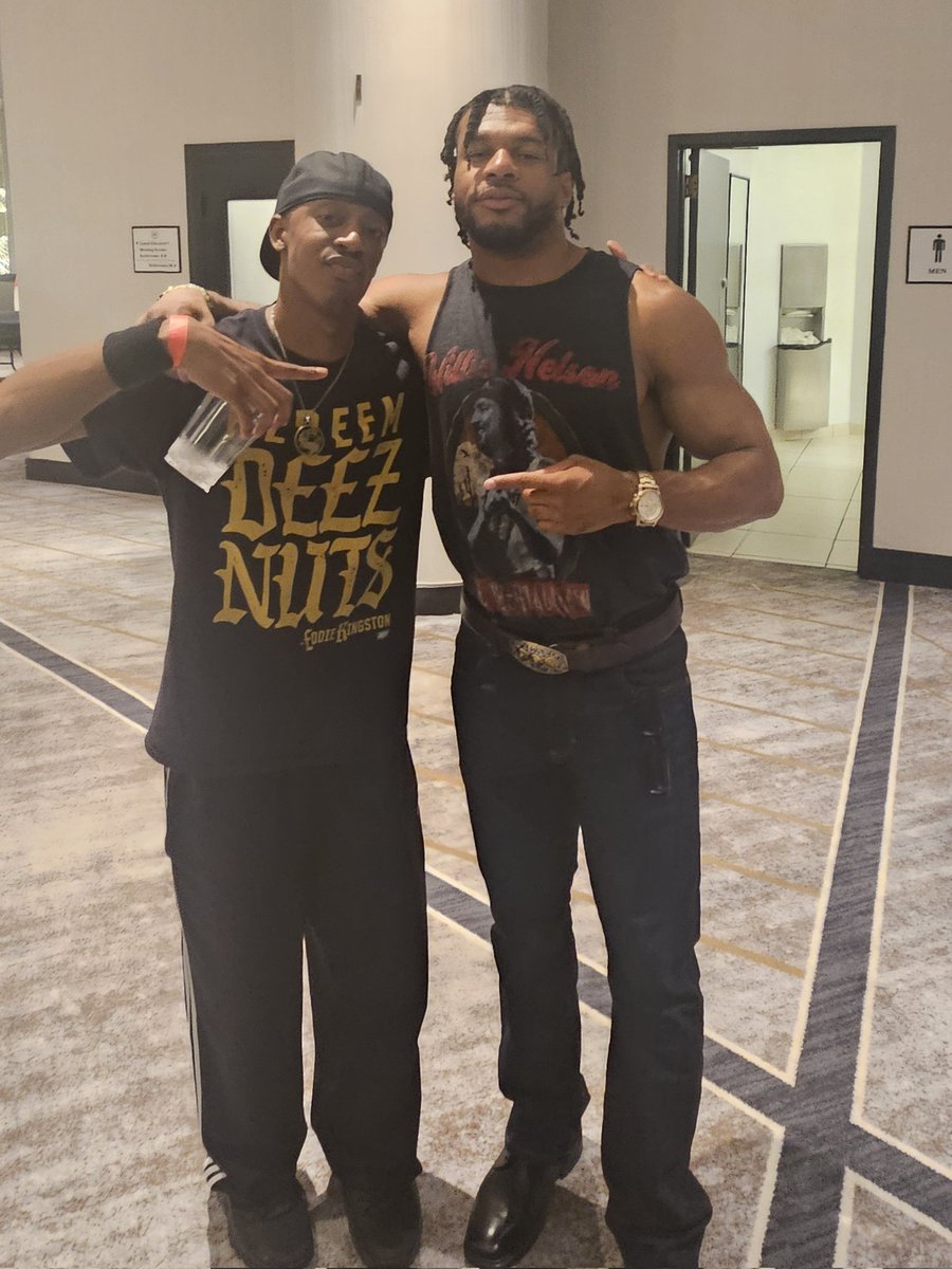 mikejones_mad's tweet image. It's awesome seeing @SpeedballBailey & @Jet2Flyy this past #AEWAllInTexas weekend. Seeing how far their separate journies come and being a tag team together is a wonderful thing. Definitely gonna prosper to the top! Also happy b-day Speedball!