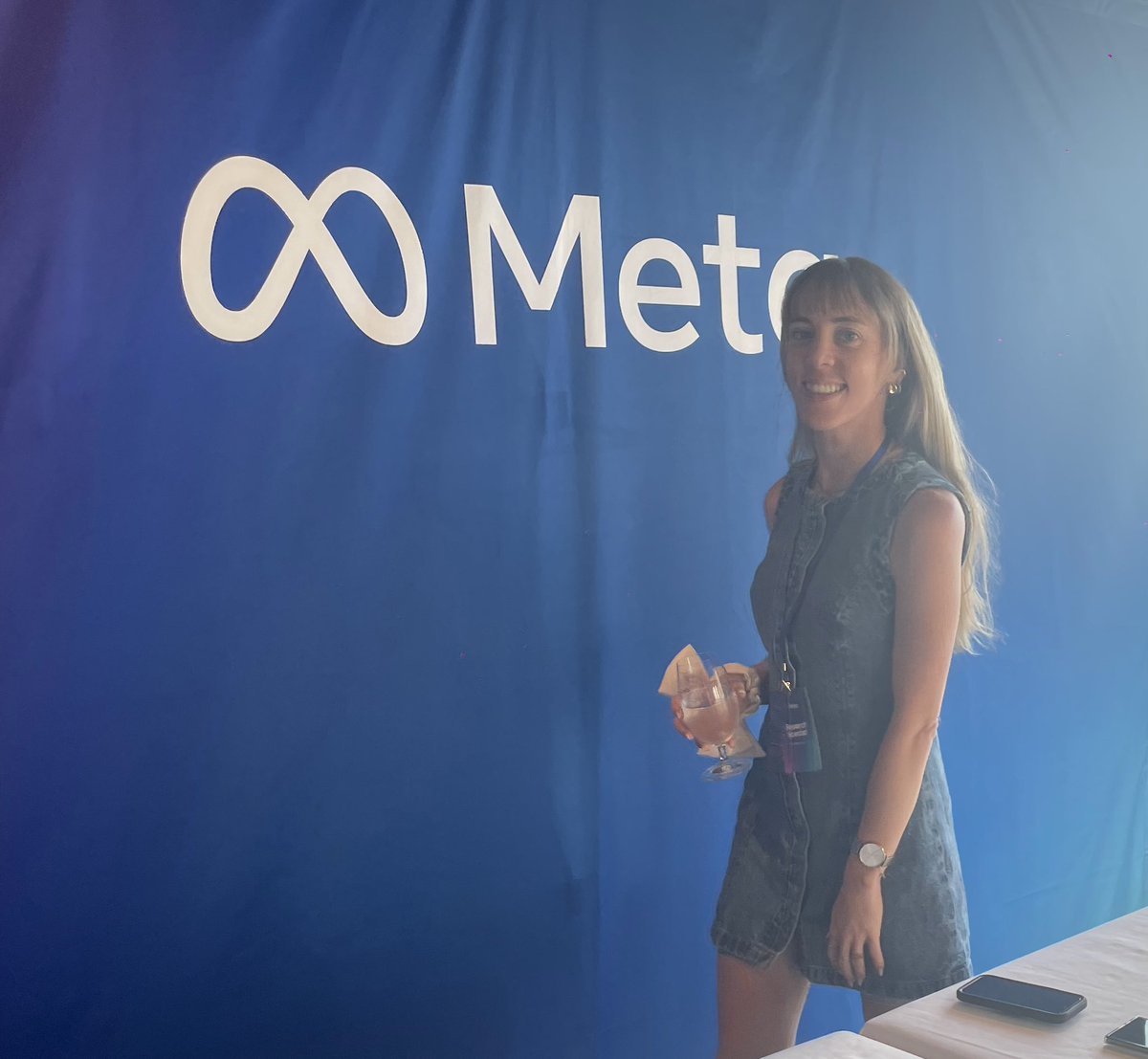 mayabechlerspei's tweet image. After a few conferences of being invited to these events as a candidate, it was so exciting to be one of the hosts of the Meta event at #ICML and tell other AI talented researchers and PhD candidates about our exciting Foundation Models for Graphs research at Meta, and how unique…