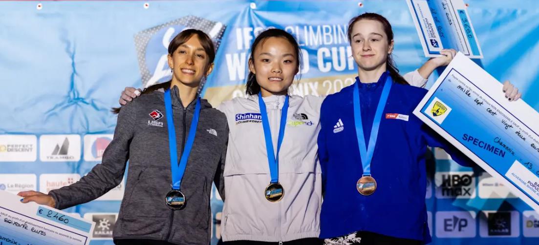 Seo and Anraku take gold at Chamonix World Cup comp: McNeice podiums (again) with bronze

Chaehyun Seo and Sorato Anraku took the top spots in the Chamonix Lead World Cup over the weekend, whilst Erin McNeice podiumed with a bronze. climber.co.uk/news/seo-and-a…