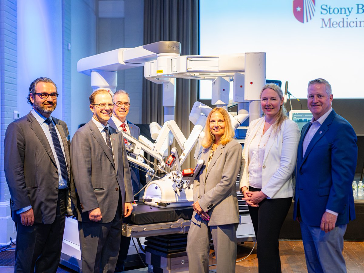SBM_EVP's tweet image. It was a pleasure to be part of Monday’s event at #StonyBrook Southampton Hospital, where we shared exciting strides we're making to elevate #healthcare on the East End. Grateful to all who joined us & to the teams delivering this level of care every day! #WeAreStonyBrookMedicine
