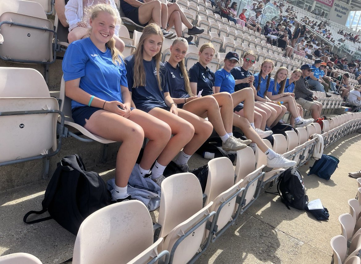 FHES PE Department tweet media