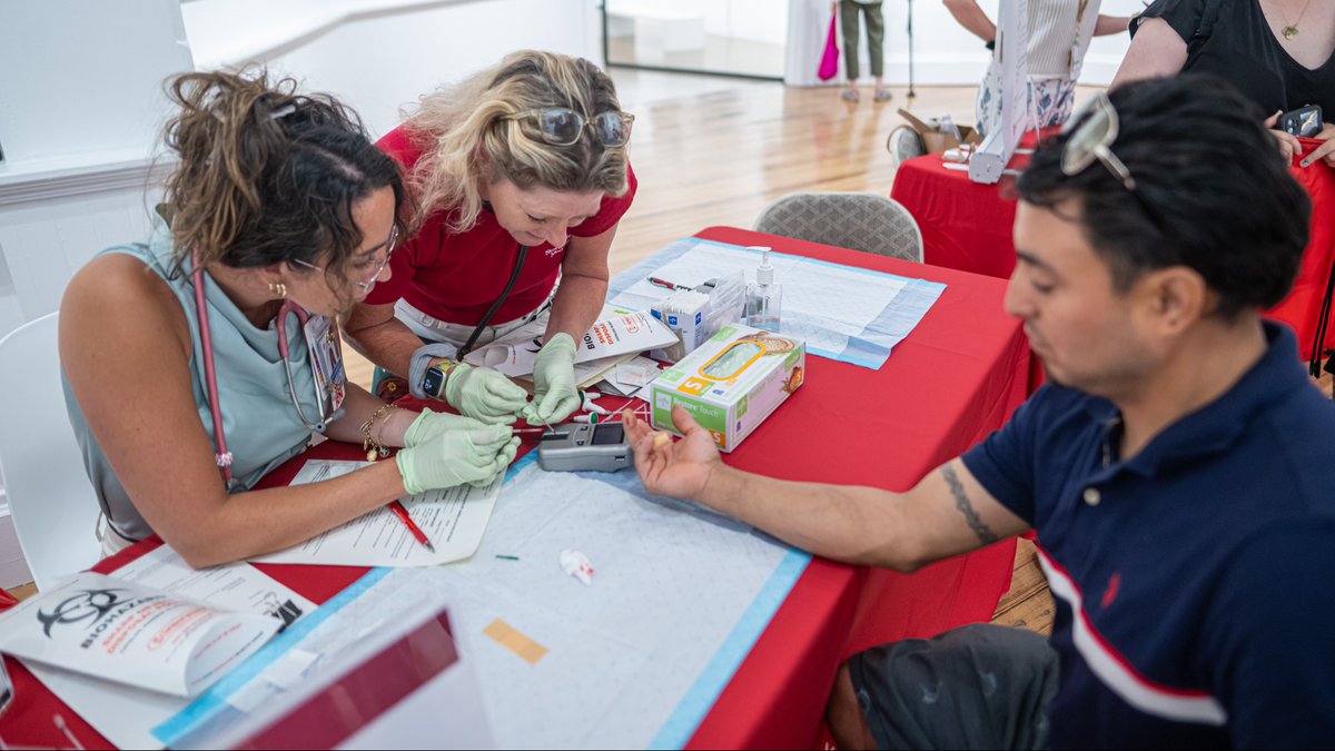 SBM_EVP's tweet image. It was a pleasure to be part of Monday’s event at #StonyBrook Southampton Hospital, where we shared exciting strides we're making to elevate #healthcare on the East End. Grateful to all who joined us & to the teams delivering this level of care every day! #WeAreStonyBrookMedicine