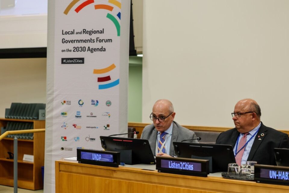 marcosathias's tweet image. .@UNDP is strongly committed to local action, rooted in strong local governance, and creating a future that leaves no town, district, or person behind.
My remarks at the 8th Local & Regional Governments Forum (LRGF) on the 2030 Agenda: go.undp.org/wZt
#HLPF