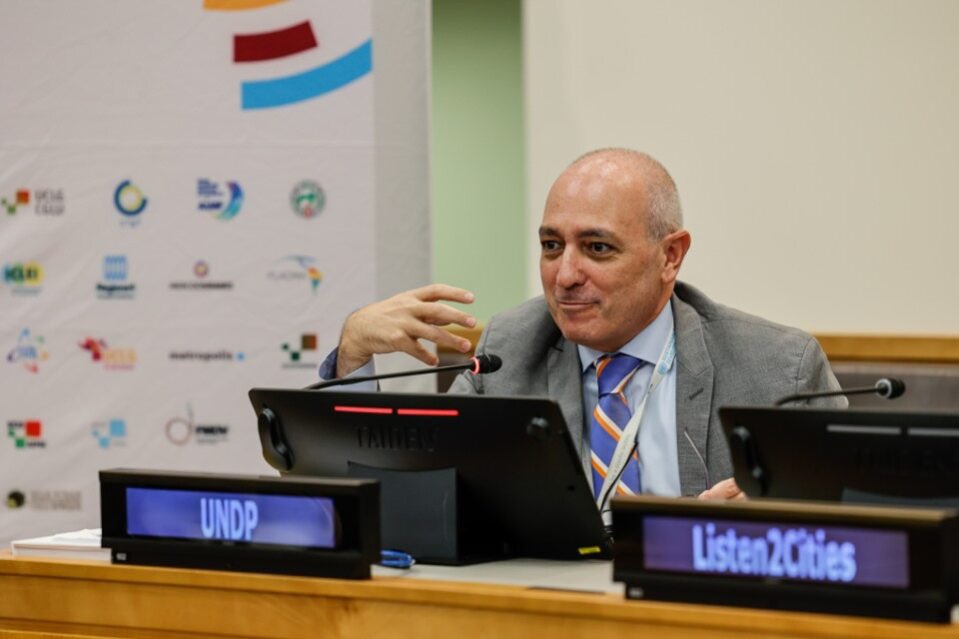 marcosathias's tweet image. .@UNDP is strongly committed to local action, rooted in strong local governance, and creating a future that leaves no town, district, or person behind.
My remarks at the 8th Local & Regional Governments Forum (LRGF) on the 2030 Agenda: go.undp.org/wZt
#HLPF