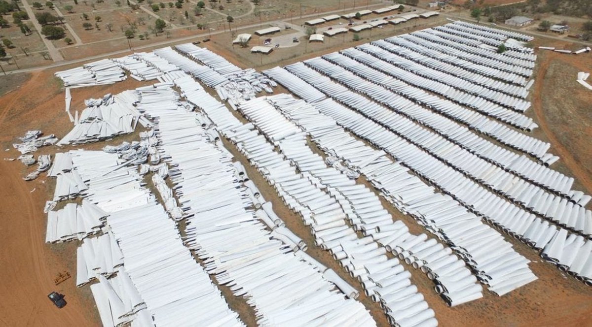 TrinityAuthor's tweet image. The Windmill Graveyard - Forgotten but Far from Gone
medium.com/the-springboar…
#writerslift #environment #climate #ShamelessSelfpromoWednesday #FossilFuels #WritingCommunity #readerscommunity #authors #authorscommunity