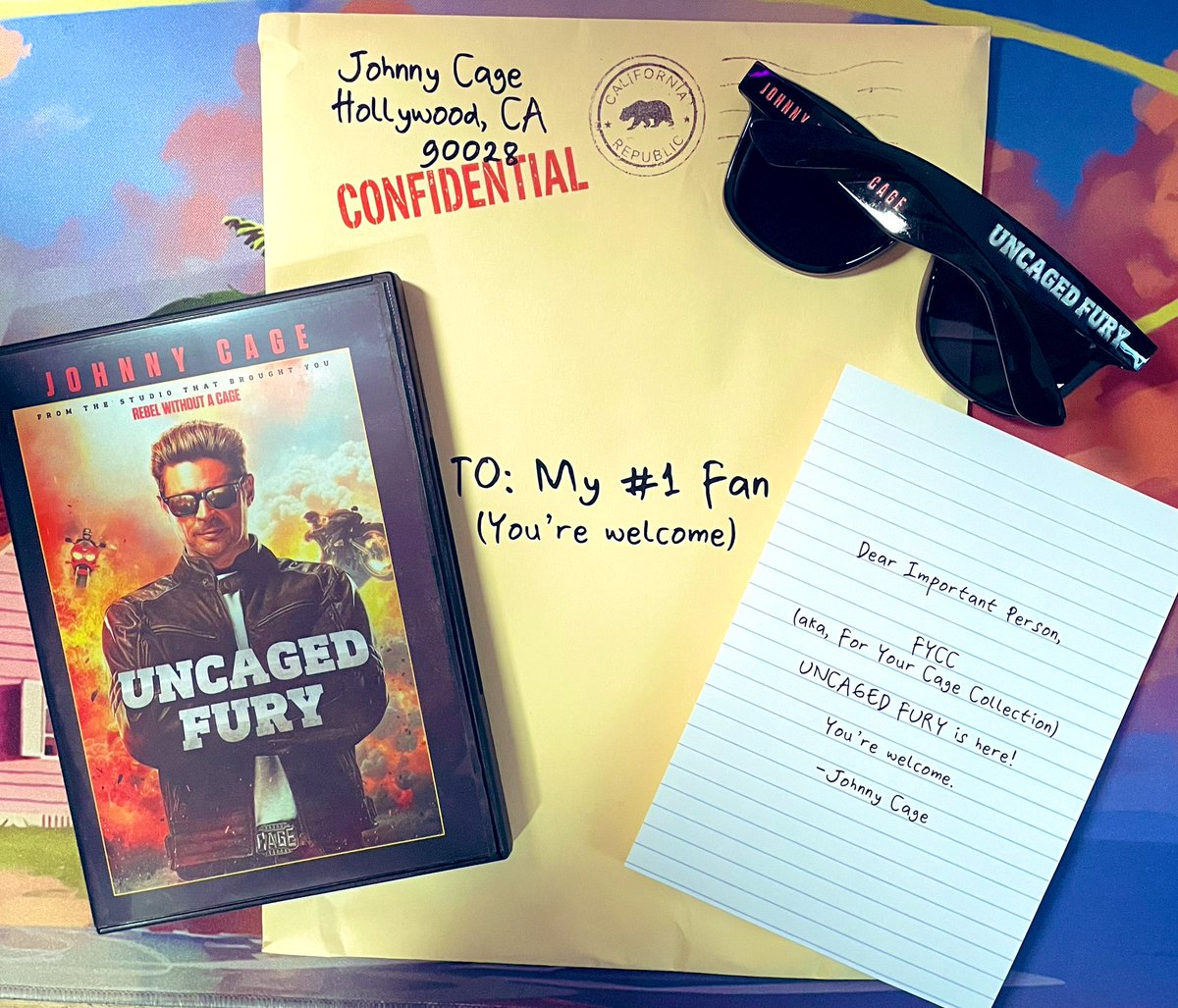 unCAGEDgamez's tweet image. MASSIVE thank you to @warnerbros & @MKMovie for sending me this AMAZING care package! As a diehard Johnny Cage fan, I’m honored to have this be part of the Cage Collection! 😎