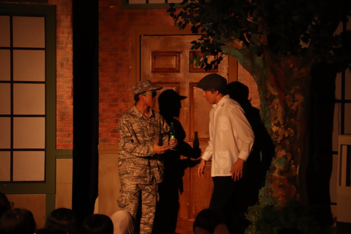 USMApanama's tweet image. Ayer vivimos el Segundo Día del Primer Festival de Teatro Universitario USMA — un espacio lleno de talento, creatividad y pasión por las artes escénicas.
En esta jornada, el grupo Teatro El Desván nos presentó la obra “Por plata baila el mono”, conquistando al público con una…