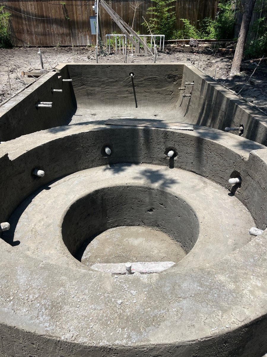 completelandTX's tweet image. Making great progress on this spa and pool project. It’s really coming to life! Can’t wait to see the final result.

#PoolAndSpa #OutdoorOasis #WorkInProgress #CompleteLandsculpture #BackyardGoals