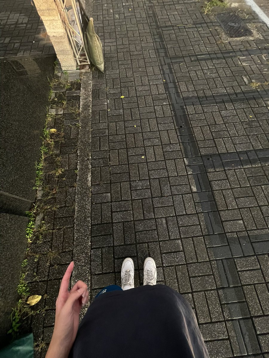 An___14_'s tweet photo. 睡不著😞 https://t.co/5KUjcifgZQ