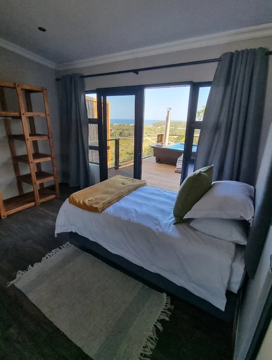 PryvateFigure's tweet photo. Edge of eden!
A popular destination in the Garden route,Western Cape.
Spacious and fully equipped for families.
#travel #traveling #VacationVibes #vacation #travelwithme #accommodation #travelingmode
#inimba
Mswati Mkhwanazi Mfundo Vilakazi Londie Cutting Edge
Kaizer Chiefs https://t.co/yQ2menukzV