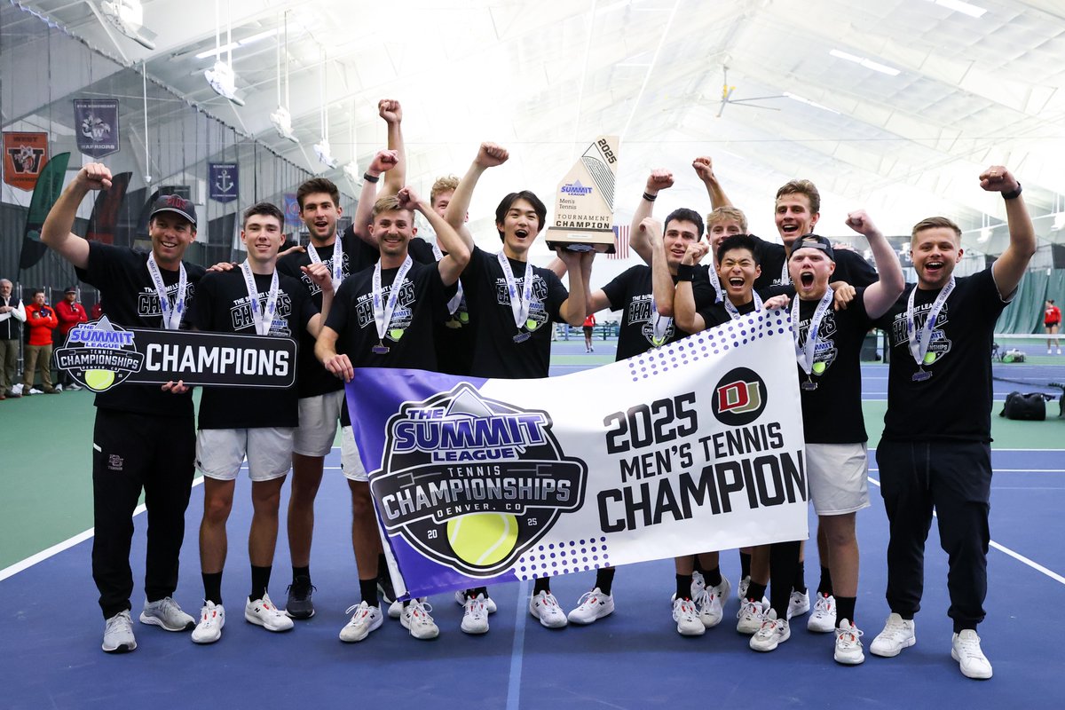 TheSummitLeague's tweet image. ๐๐๐ฅ๐ข๐ฏ๐ ๐๐ก๐ ๐๐ฎ๐ฆ๐ฆ๐ข๐ญ: ๐๐ฉ๐ซ๐ข๐ง๐ | ๐๐ฉ๐ซ๐ข๐ฅ 28
After winning its sixth straight regular season title and second straight tournament, @DU_MTennis was ranked No. 61 nationally headed into the NCAA tournament, which was the Pioneers' highest ranking of the season.โฆ