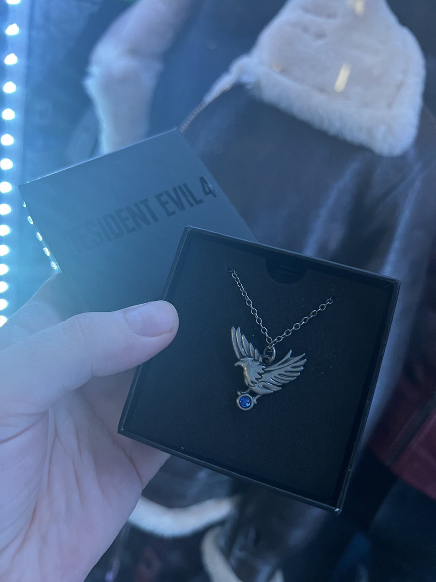 JeremyPryer's tweet image. Ashely’s Necklace from @WeAreFanattik 

#REBHFun