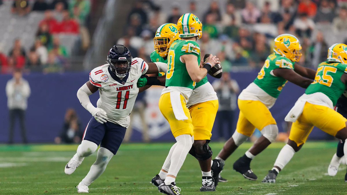 HERO Sports (@herosportsnews) on Twitter photo ๐ธ#CFB G5 Spotlight๐ธ
Liberty DE CJ Bazile Jr. (<a href="/BazileClaudel/">Claudel Bazile</a>)
-2025 Sr.
-6-1, 260 lbs
-All-CUSA honorable mention
-54 tackles, 4.5 TFLs, 2 sacks & 1 fumble recovery in 2024
๐ธ<a href="/LibertyFootball/">Liberty Football</a>
<a href="/CoachChadwell/">Jamey Chadwell</a> <a href="/CoachKyleKrantz/">Kyle Krantz</a> <a href="/MageeCoach/">Coach Skylor Magee</a> <a href="/SSN_Flames/">Sidelines - Liberty</a> ๐ธ#CFB G5 Spotlight๐ธ
Liberty DE CJ Bazile Jr. (<a href="/BazileClaudel/">Claudel Bazile</a>)
-2025 Sr.
-6-1, 260 lbs
-All-CUSA honorable mention
-54 tackles, 4.5 TFLs, 2 sacks & 1 fumble recovery in 2024
๐ธ<a href="/LibertyFootball/">Liberty Football</a>
<a href="/CoachChadwell/">Jamey Chadwell</a> <a href="/CoachKyleKrantz/">Kyle Krantz</a> <a href="/MageeCoach/">Coach Skylor Magee</a> <a href="/SSN_Flames/">Sidelines - Liberty</a>
