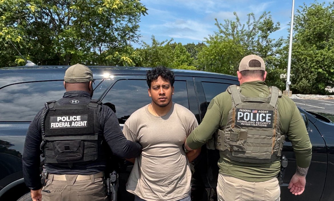 HSI New England (@hsinewengland) on Twitter photo Last week, <a href="/HSINewEngland/">HSI New England</a> administratively arrested an illegally present Guatemalan national and alleged child predator who had recently been arrested for allegedly engaging a minor for the purpose of sex.
MORE HERE: ice.gov/news/releases/β¦ Last week, <a href="/HSINewEngland/">HSI New England</a> administratively arrested an illegally present Guatemalan national and alleged child predator who had recently been arrested for allegedly engaging a minor for the purpose of sex.
MORE HERE: ice.gov/news/releases/β¦