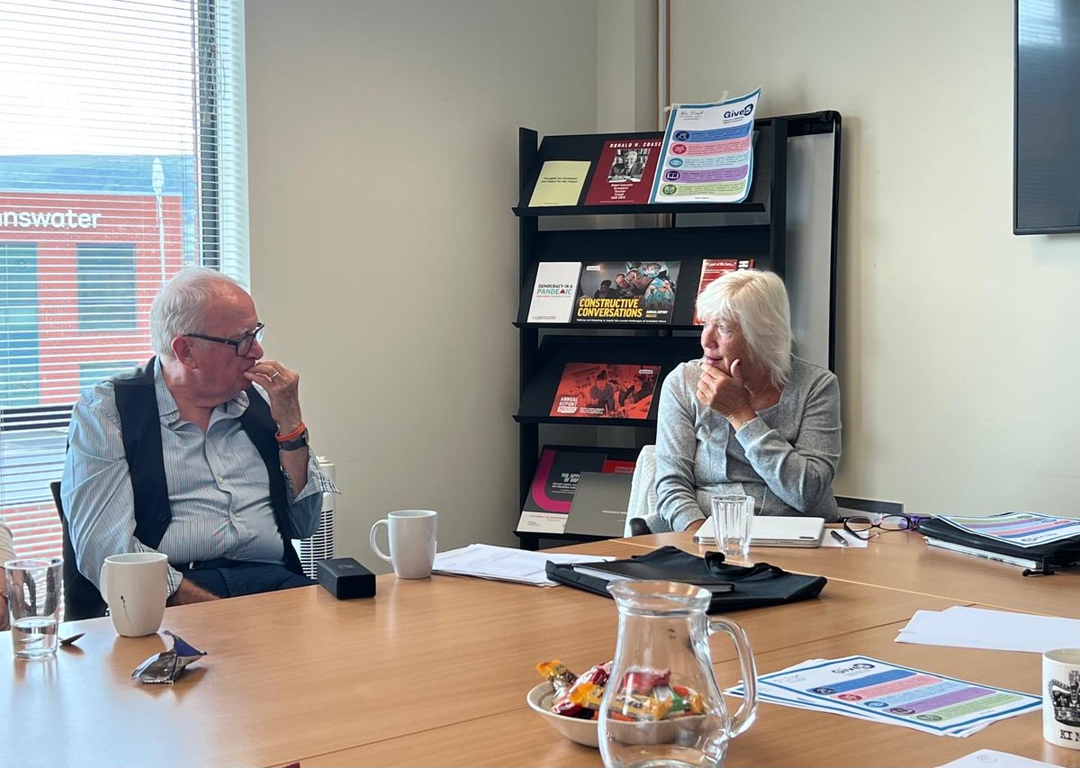 Mary G (@conalls_mum) on Twitter photo This👇🏻The amazing <a href="/MelanieLeahy/">🌹ESSEX MENTAL HEALTH LAMPARD INQUIRY🌹</a> in conversation with the great professor Phil Scraton, no words, a mutual understanding, two warriors <a href="/LisaTMSA/">Lisa Morrison</a> thank you for this image, speaks a thousand words. ❤️ <a href="/VoiceStephen/">Stephen’s Voice - Suicide Prevention</a> <a href="/PPR_Org/">PPR</a> This👇🏻The amazing <a href="/MelanieLeahy/">🌹ESSEX MENTAL HEALTH LAMPARD INQUIRY🌹</a> in conversation with the great professor Phil Scraton, no words, a mutual understanding, two warriors <a href="/LisaTMSA/">Lisa Morrison</a> thank you for this image, speaks a thousand words. ❤️ <a href="/VoiceStephen/">Stephen’s Voice - Suicide Prevention</a> <a href="/PPR_Org/">PPR</a>