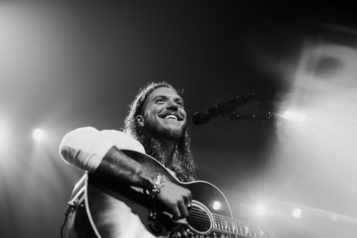 Brandon Lake is heading out on the Summer Worship Nights Tour this month! Do you have your tickets yet to see his headline tour this Fall? 🤩

Join Brandon Lake with special guests Pat Barrett here at Amerant Bank Arena on October 2nd!

🎫 » amerantarena.co/brandonlake