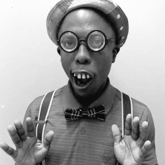 TheRealMhlobo's tweet photo. How can we get used to this maara , death be not proud stru @RealMadluphuthu #MHSRIP wish someone say this trend is wrong/mistaken ek'se 

Even though he didn't go mainstream maara he really made his mark in acting stru! https://t.co/JqH2z3Yf2Z