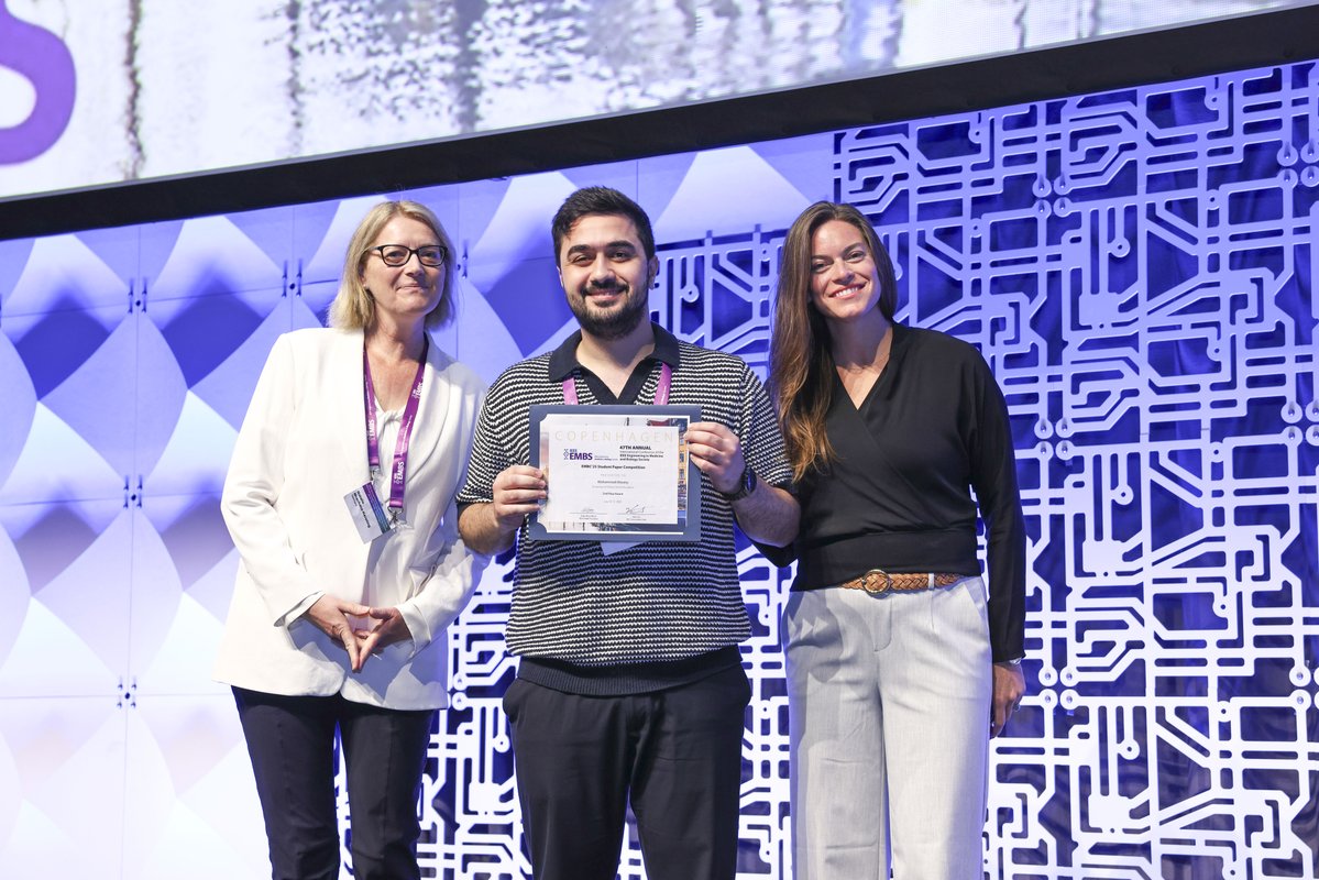 IEEEembs's tweet image. Day 3 at #EMBC2025 has been filled with knowledge, reward, and connection.
A huge thank you to our Plenary Speaker, Professor Nicholas Peppas, our Student Paper Competition award winners, and our Young Professionals Round Table!
Can't wait for what Day 4 brings!