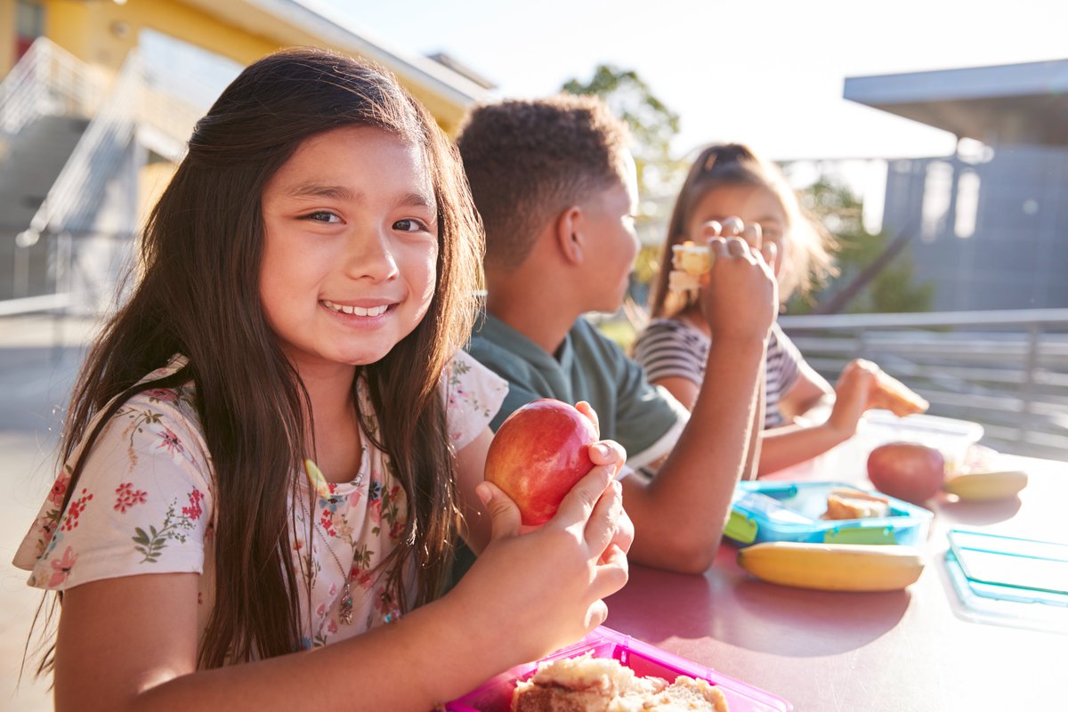 ECHOChildHealth's tweet image. #Nutrition during #pregnancy and throughout childhood can influence a child&apos;s long-term health. Learn more about the work #ECHOChildHealth Cohort researchers have done to understand the role nutrition plays in children&apos;s health &amp;amp; development: duke.is/r/2egh